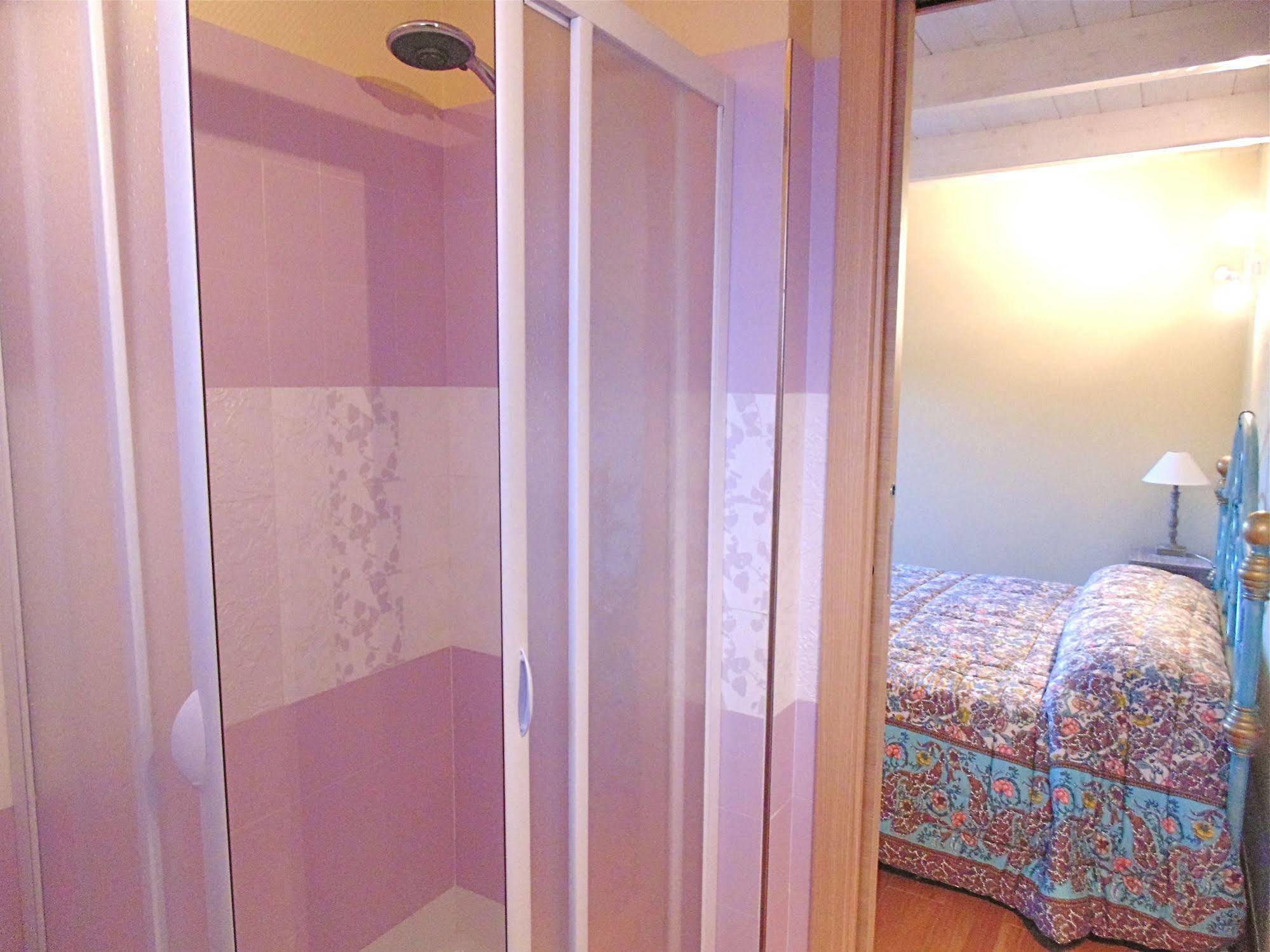 La Casa (Adults Only) Bed & Breakfast Bari Eksteriør bilde